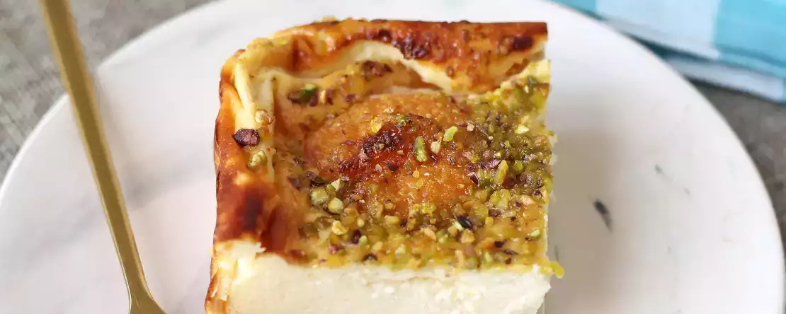 Zart schmelzender aprikosen-käsekuchen