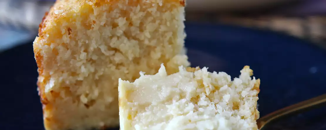 Kokos-puddingkuchen mit kondensmilch – einfach und zart schmelzend