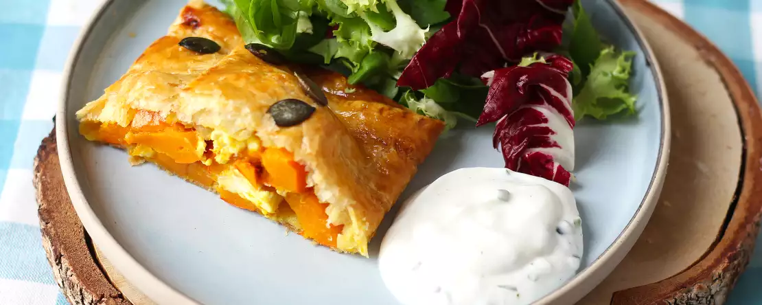 Kürbisstrudel mit Feta : einfaches Rezept mit Hokkaido