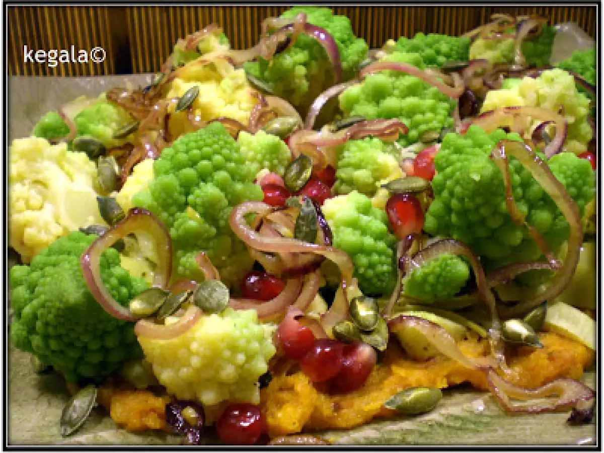 Rezept Süßkartoffelstampf mit romanesco, granatapfel und artischocken