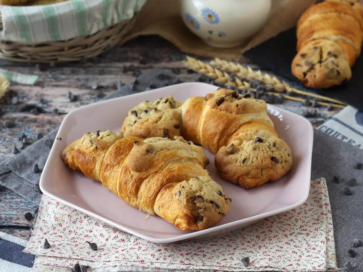 Rezept Superleckere und supereinfache crookies. die perfekte kombination aus croissant und cookie!