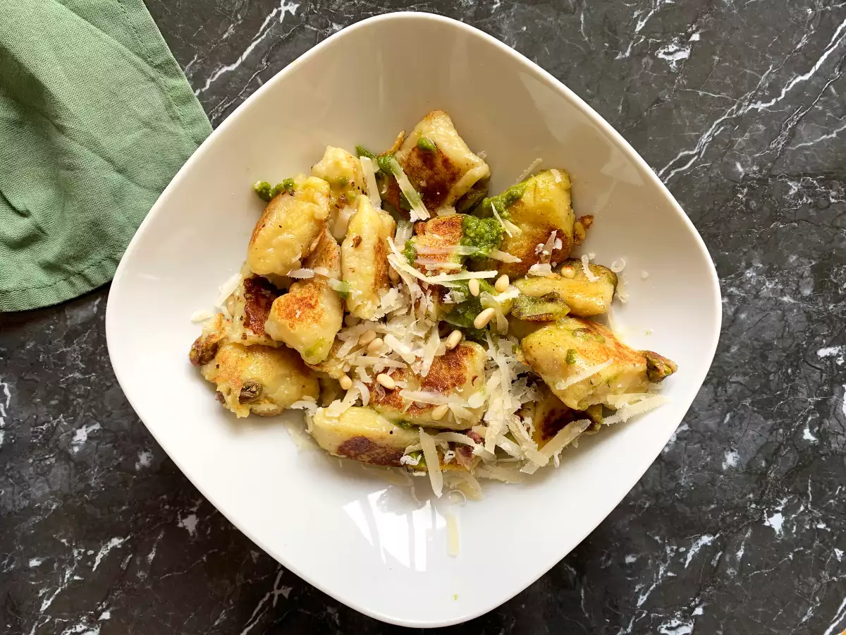Rezept Gnocchi mit mozzarella und grünem pesto