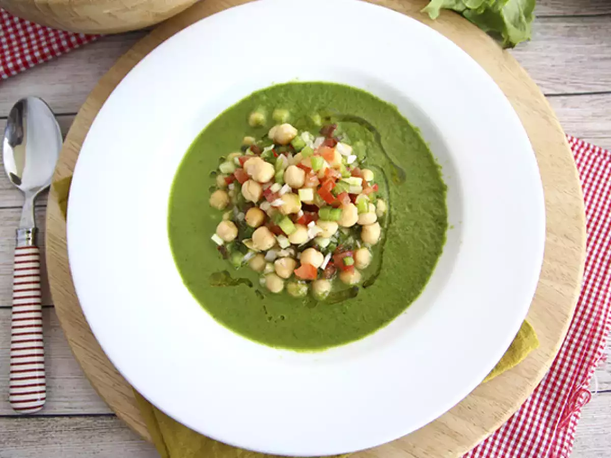 Rezept Salatsuppe und kichererbsensalat