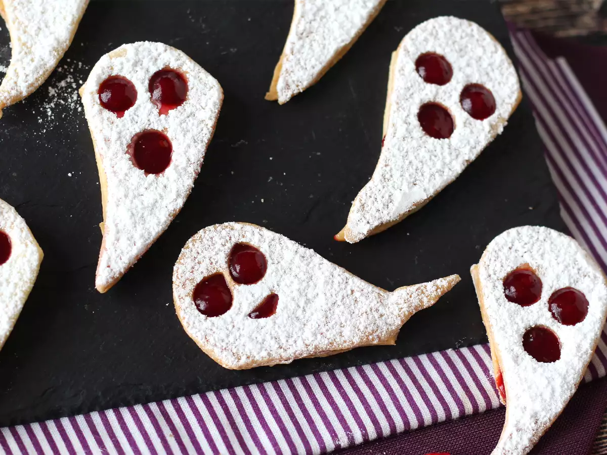 Rezept Geisterkekse: das einfachste und lustigste halloween-rezept zum backen mit kindern