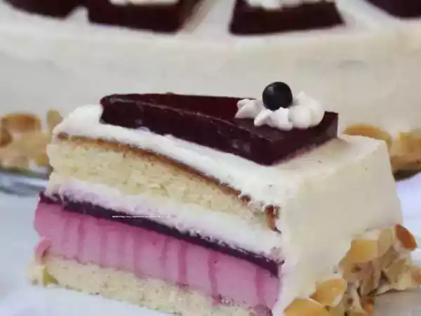 Rezept Waldbeeren joghurt-sahnetorte