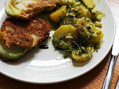 Rezept Kohlrabimandelschnitzel mit kartoffel-avocado-salat in kürbiskernvinaigrette