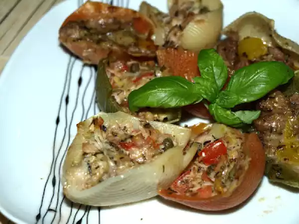 Rezept Ruckzuck: nudeln mit pizzafüllung