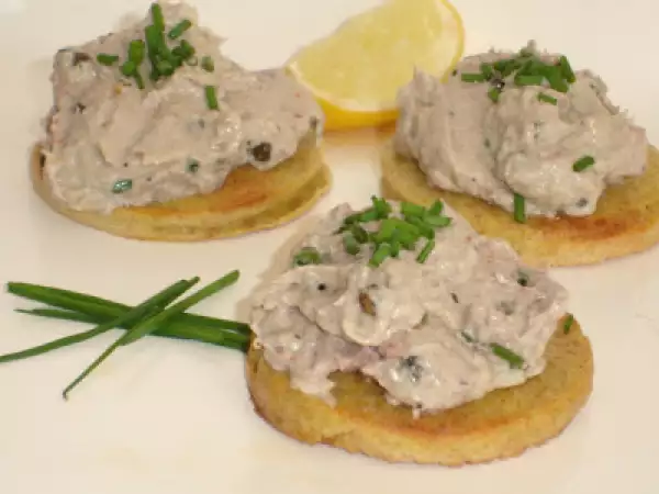 Rezept Rillette aus frischen sardinen mit grünem pfeffer und whisky auf blinis