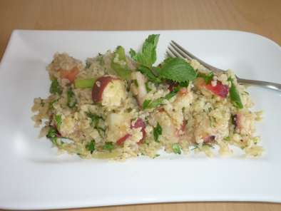 Rezept Als beilage oder ganze mahlzeit geeignet: lauwarmer bulgur-pfirsich-salat