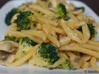 Rezept Pasta mit broccoli-pilz-sauce