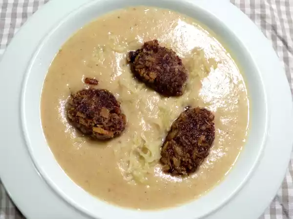 Rezept Kartoffel-sauerkrautsuppe mit blutwurstkrapfen