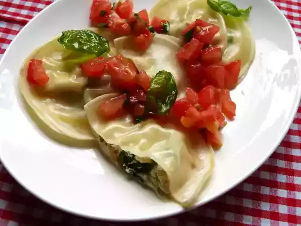 Rezept Lauch-ravioli mit ricotta und basilikum