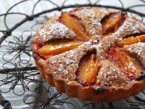 Rezept Tartelettes aux quetsches à la canelle