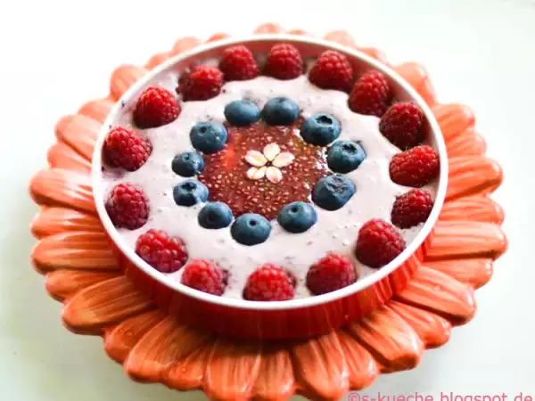 Rezept Beeren-joghurt-frühstück mit chia
