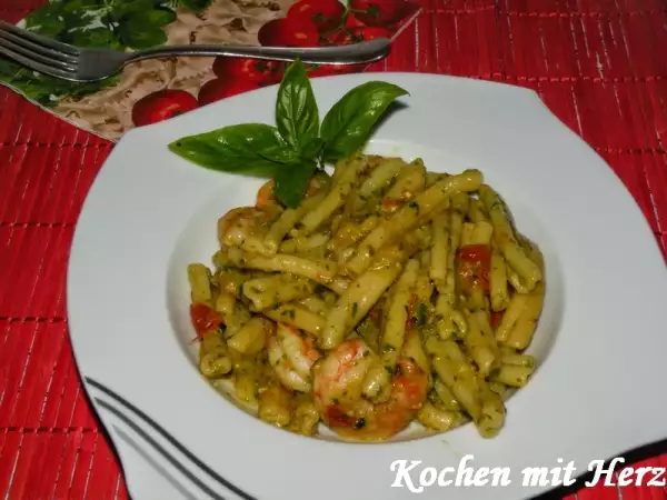 Rezept Pasta gamberi e pesto