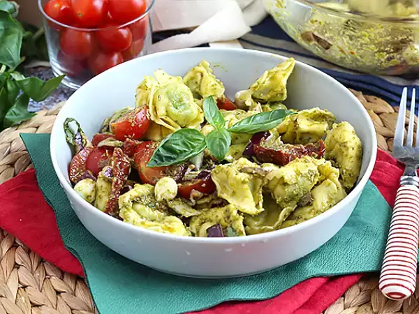Rezept Pesto-tortellini-salat