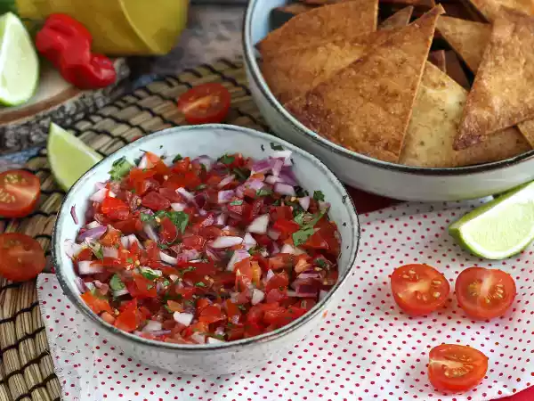 Rezept Pico de gallo und hausgemachte tortillachips