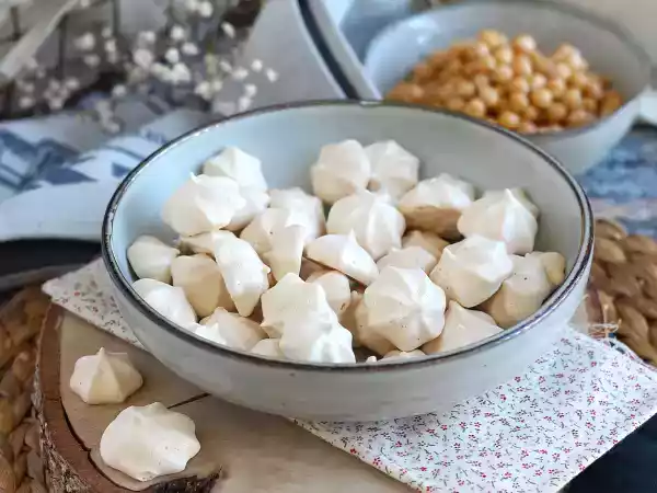 Rezept Vegane meringues mit aquafaba