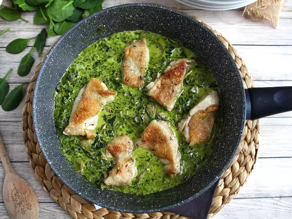 Rezept Hähnchen mit cremiger spinat-pilz-sauce