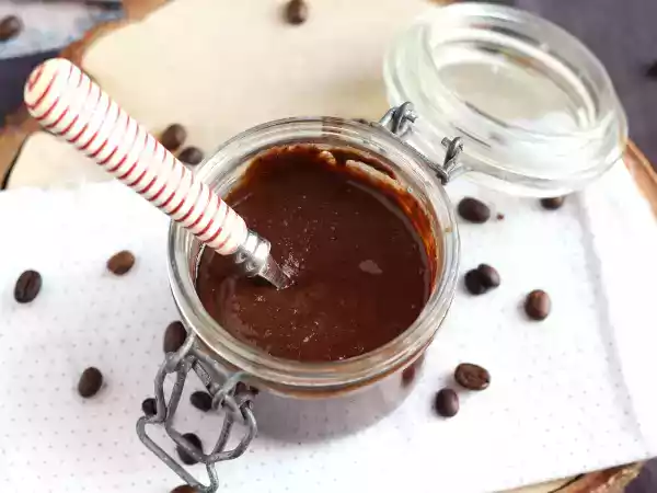 Rezept Endlich ein aufstrich für kaffeeliebhaber! mit schokolade und haselnüssen