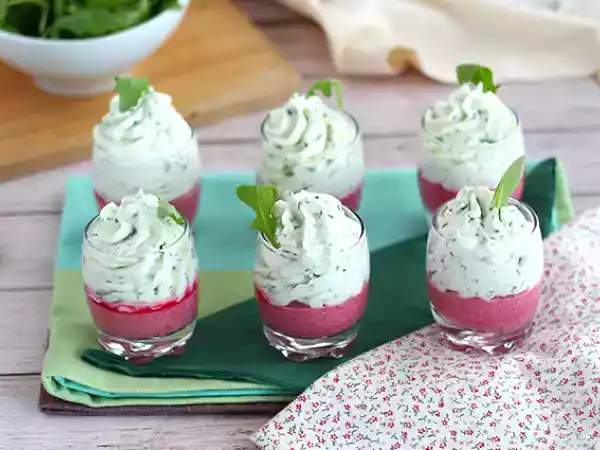 Rezept Verrines mit rüben und rucola-mousse