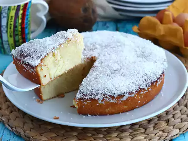 Rezept Brasilianischer kokosnusskuchen - bolo toalha felpuda