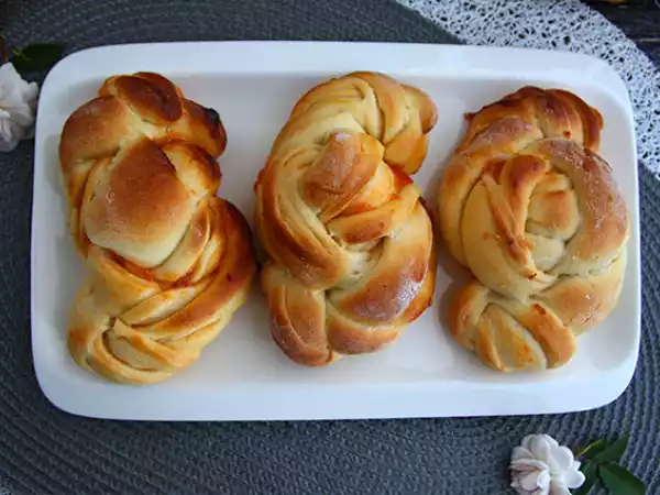 Rezept Geflochtene brioches mit aprikosen