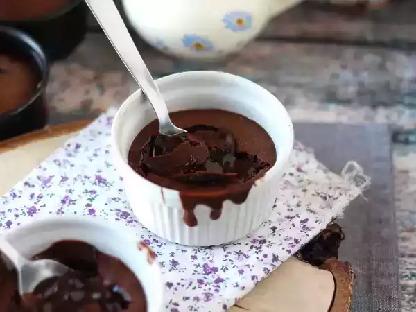 Rezept Fondants au chocolat au air fryer extra coulants !