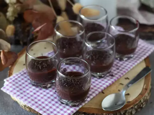 Rezept Brigadeiro de colher, die beliebteste süßigkeit an festtagen!