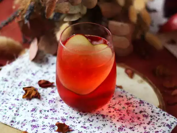 Rezept Der perfekte cocktail für den valentinstag: cranberry spritz!