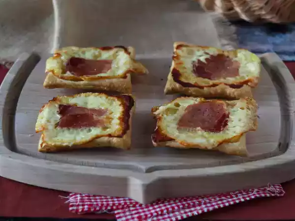 Rezept Kleine tatin-törtchen mit raclette-geschmack, in einzelportionen