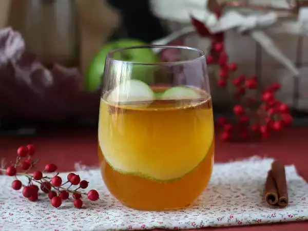 Rezept Pumpkin spritz, der würzige cocktail mit kürbissirup!