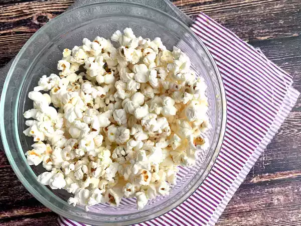 Rezept Ölfreies popcorn für die mikrowelle