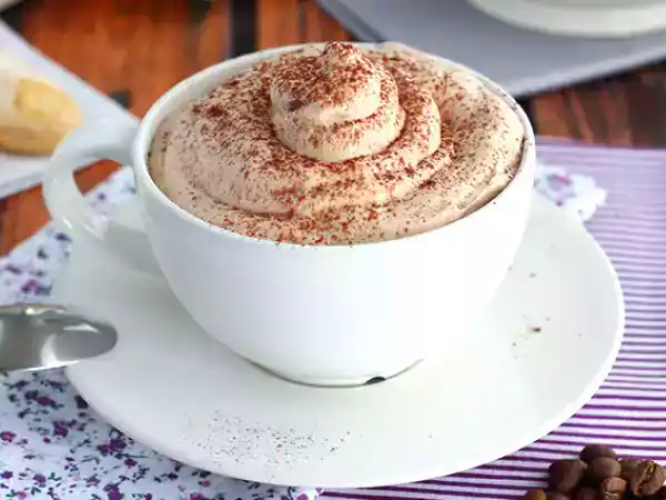 Rezept Gefrorener cappuccino, ein köstliches dessert aus kaffee