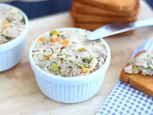 Rezept Hühner-rillettes mit pistazien-senf