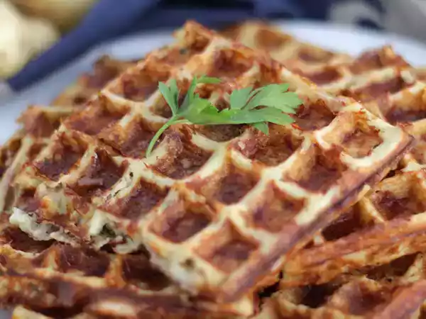 Rezept Waffeln mit speck, grafschaft und kartoffeln