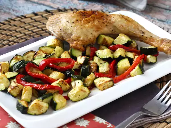 Rezept Hähnchen mit paprika und zucchini in der heißluftfritteuse: in 20 minuten fertig!