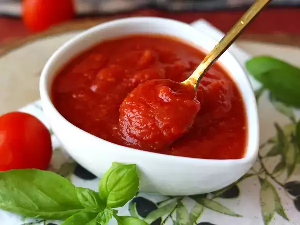 Rezept Rohe tomatensauce voller geschmack, ideal zum belegen von pizza oder pinsa