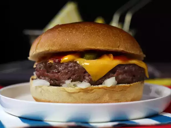 Rezept Cheeseburger, der berühmte burger, den alle lieben!