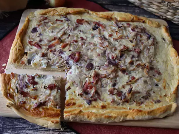Rezept Klassischer zwiebelkuchen mit speck : einfaches deutsches rezept