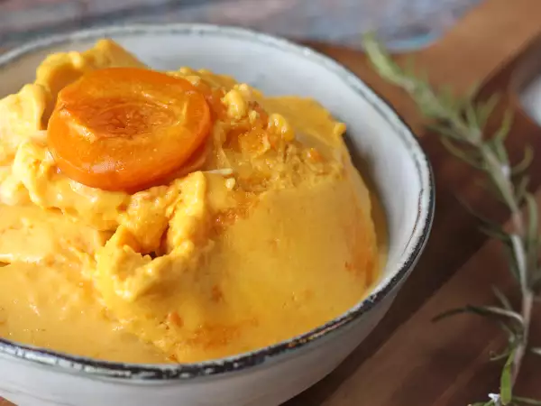 Rezept Aprikoseneis aus gerösteten aprikosen mit der ninja creami
