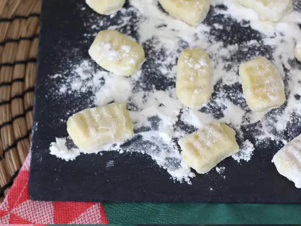 Rezept Kartoffelgnocchi selber machen : einfaches Grundrezept