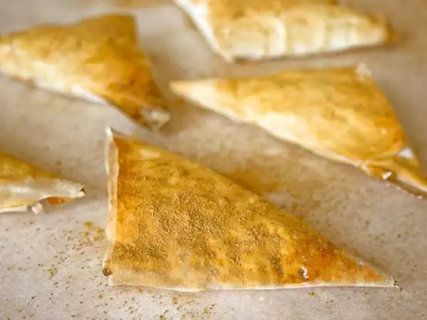 Rezept Käsetaschen mit artischocken, frischer minze und zimt