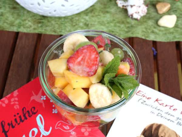 Obstsalat mit limetten-honig-dressing - Rezept Petitchef