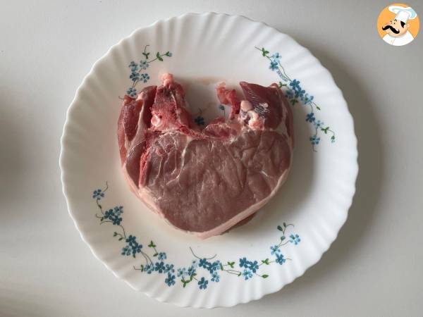 Wie macht man ein Schweinekotlett in der Pfanne? - Zubereitung Schritt 1