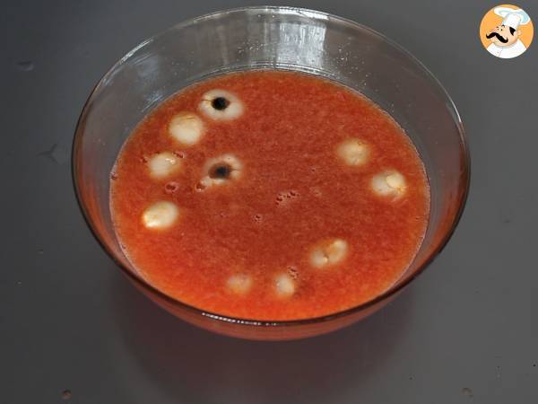 Blutiger Cocktail für Halloween, zum teilen und ohne Alkohol!- Halloween Cocktail - Zubereitung Schritt 3