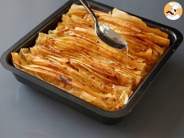 Knisterkuchen, der super knusprige und einfach zuzubereitende Kuchen – Easy Turkish Laz Borek - Zubereitung Schritt 7