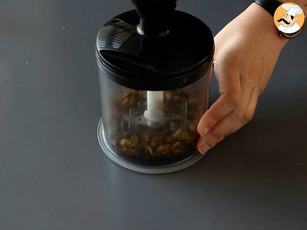 Knisterkuchen, der super knusprige und einfach zuzubereitende Kuchen – Easy Turkish Laz Borek - Zubereitung Schritt 8