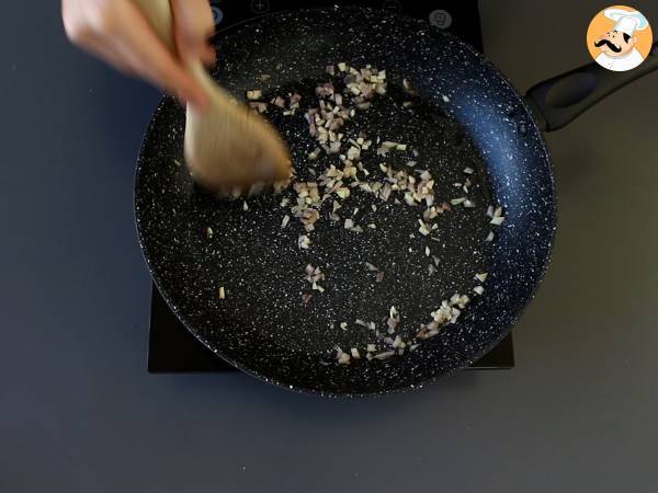 Nasi Goreng, das Anti-Abfall-Reisgericht aus Indonesien! - Zubereitung Schritt 3