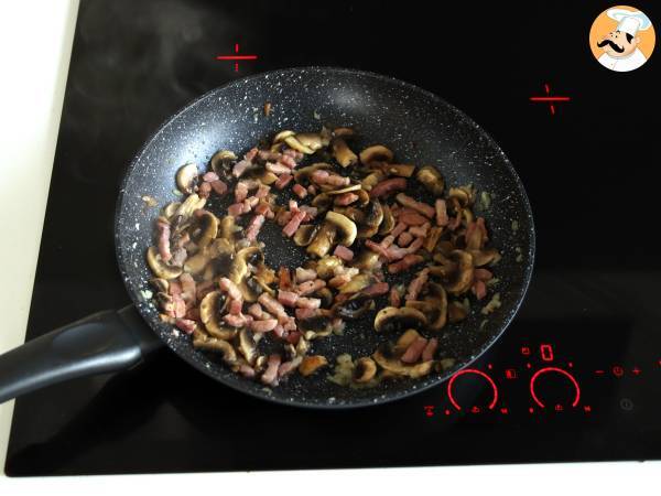 Pasta alla boscaiola, die ideale Vorspeise für Herbst und Winter - Zubereitung Schritt 3